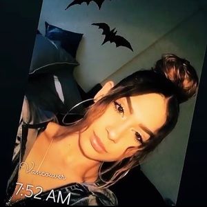 Meet your Posher, Athena